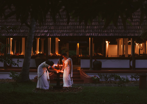 20170319092848AMCL-lamp-lightingcrop